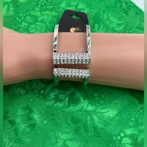 Gennaro Rhinestone Crystal Cuff Bracelet – Glam Evening Jewelry NWT